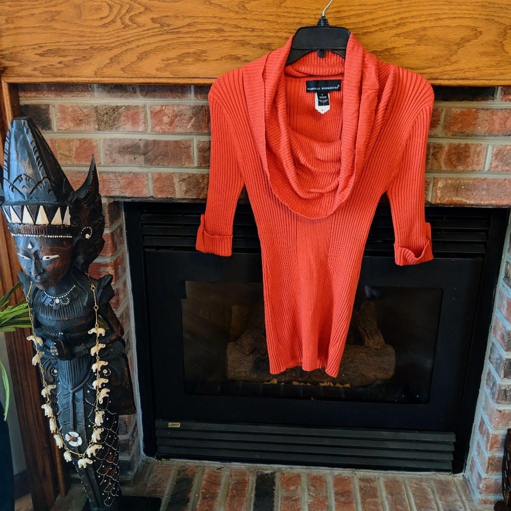 Isabella Rodriguez Brand Orange Sweater Juniors L